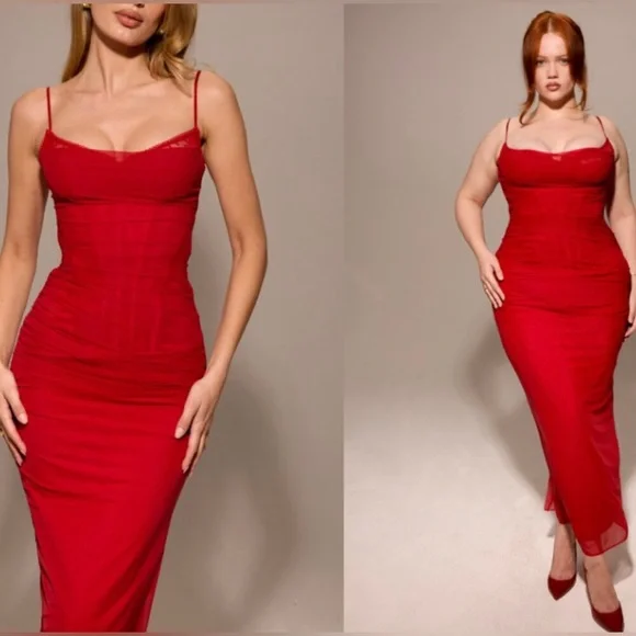 HOUSE OF CB 'Nalini' Holly Red Mesh Corset Maxi Dress - Picture 5 of 10